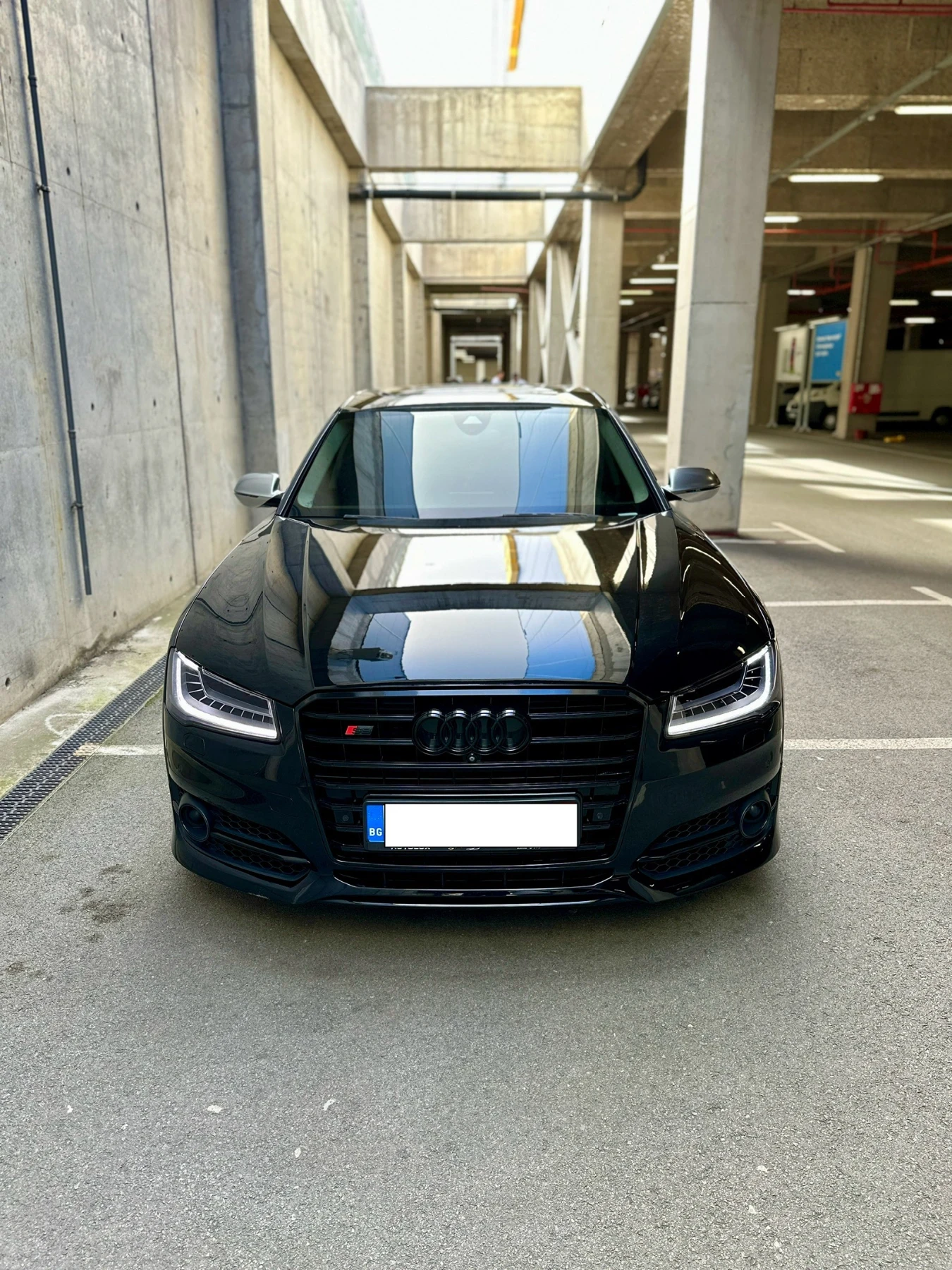 Audi S8 Plus 4.0TFSI* Night* Carbon* 360* HUD - [1] 