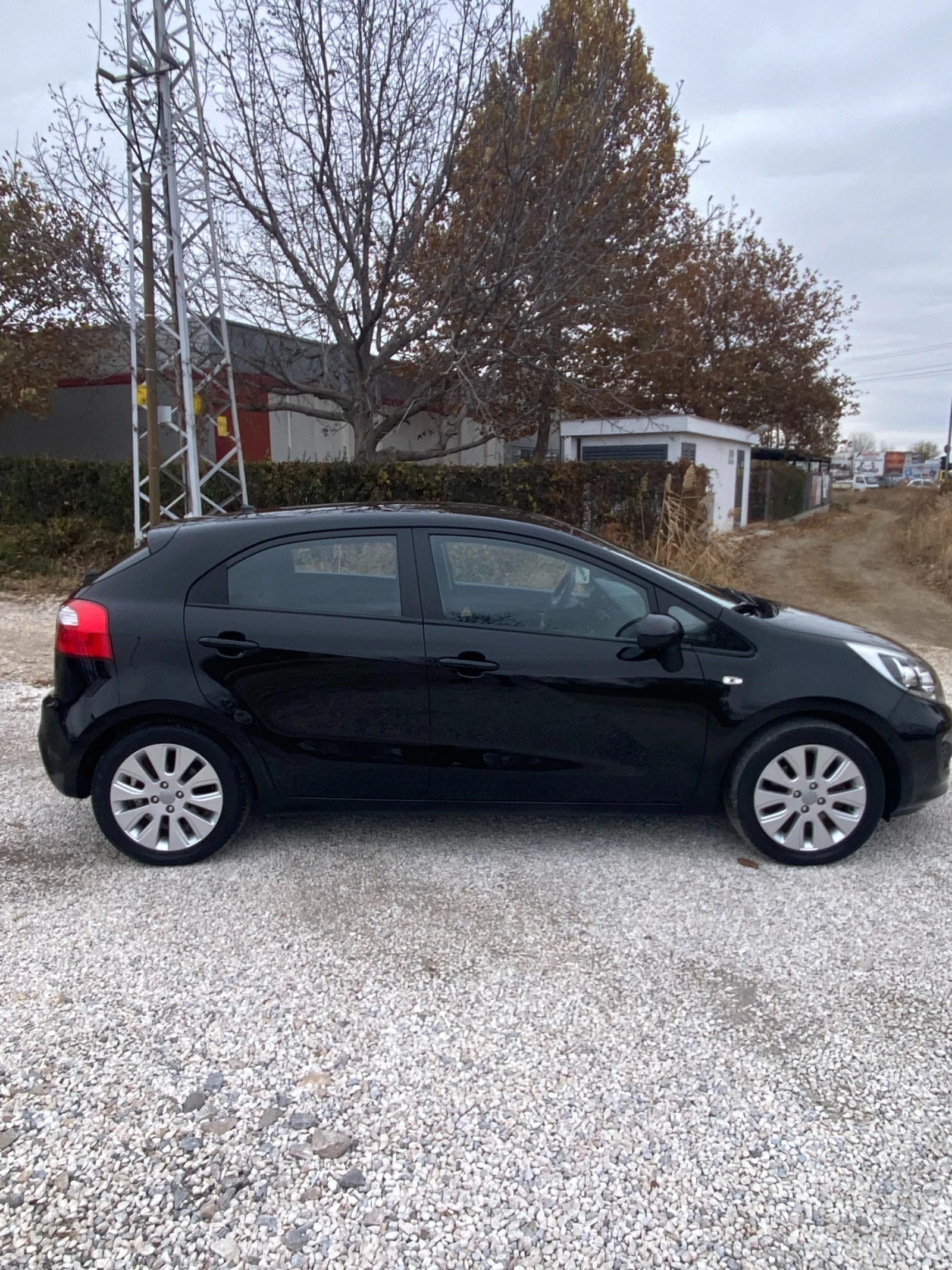 Kia Rio 1.25куб-82кс-105671км-ЧОСТО НОВА КОЛА - изображение 8