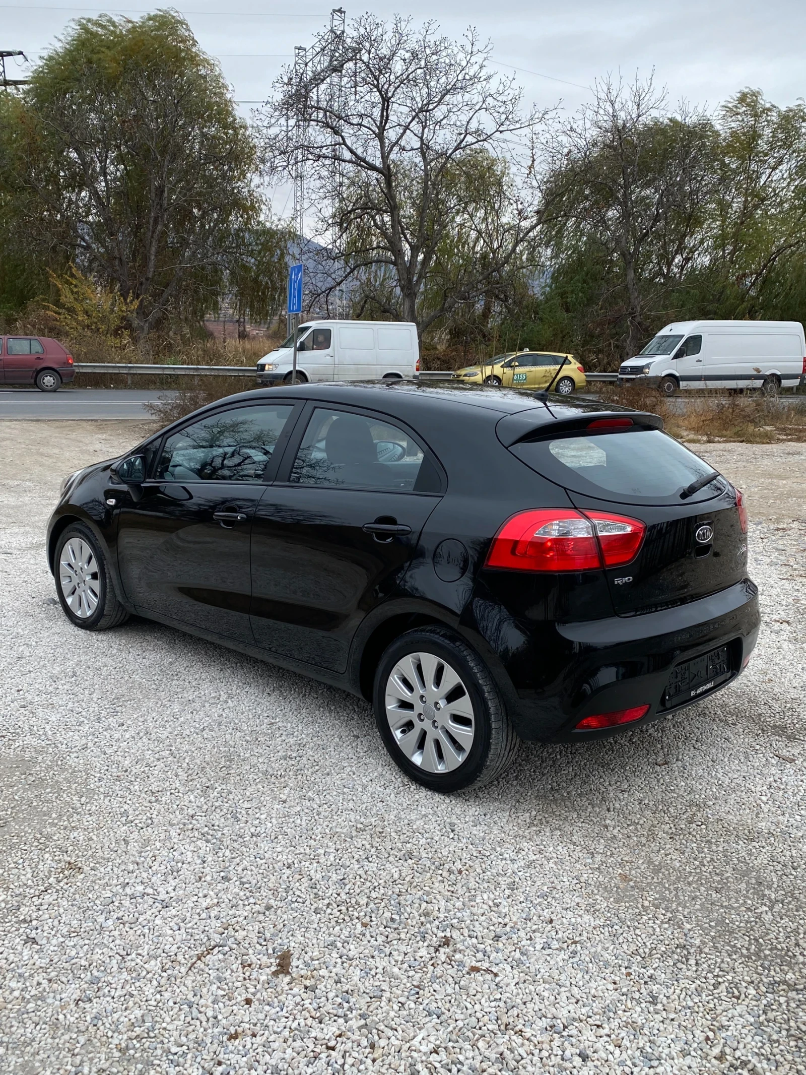 Kia Rio 1.25куб-82кс-105671км-ЧОСТО НОВА КОЛА - изображение 5