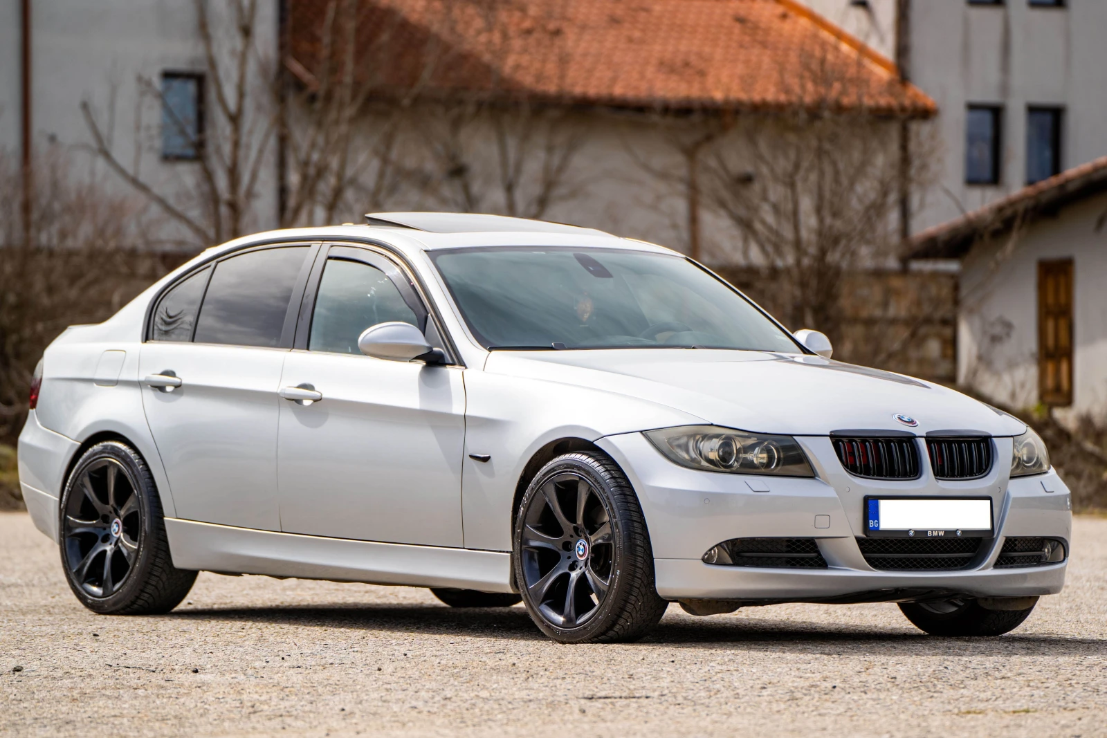 BMW 320  - изображение 3