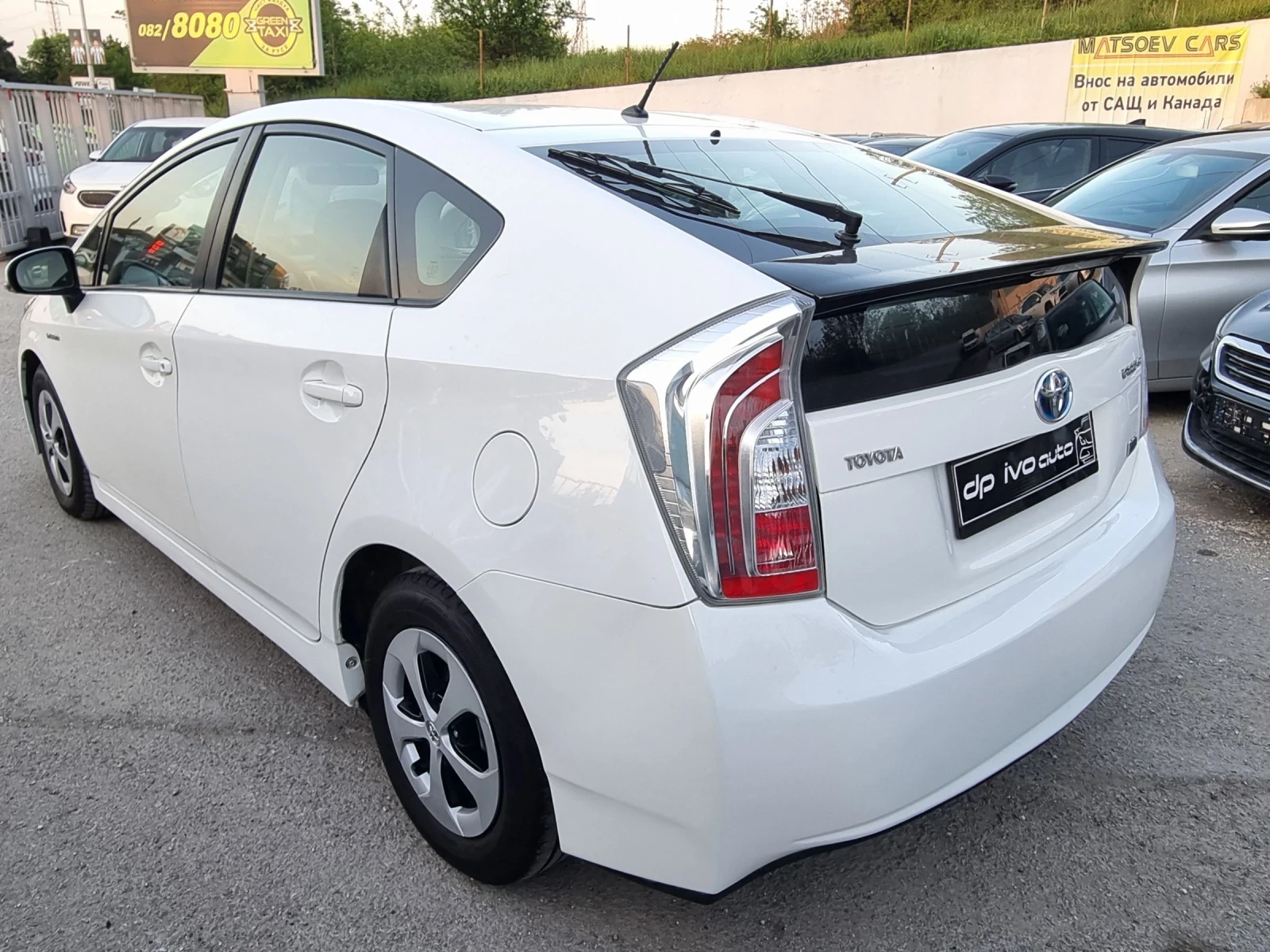 Toyota Prius  ХИБРИД* 3 МЕСЕЦА ГАРАНЦИЯ *  - изображение 3