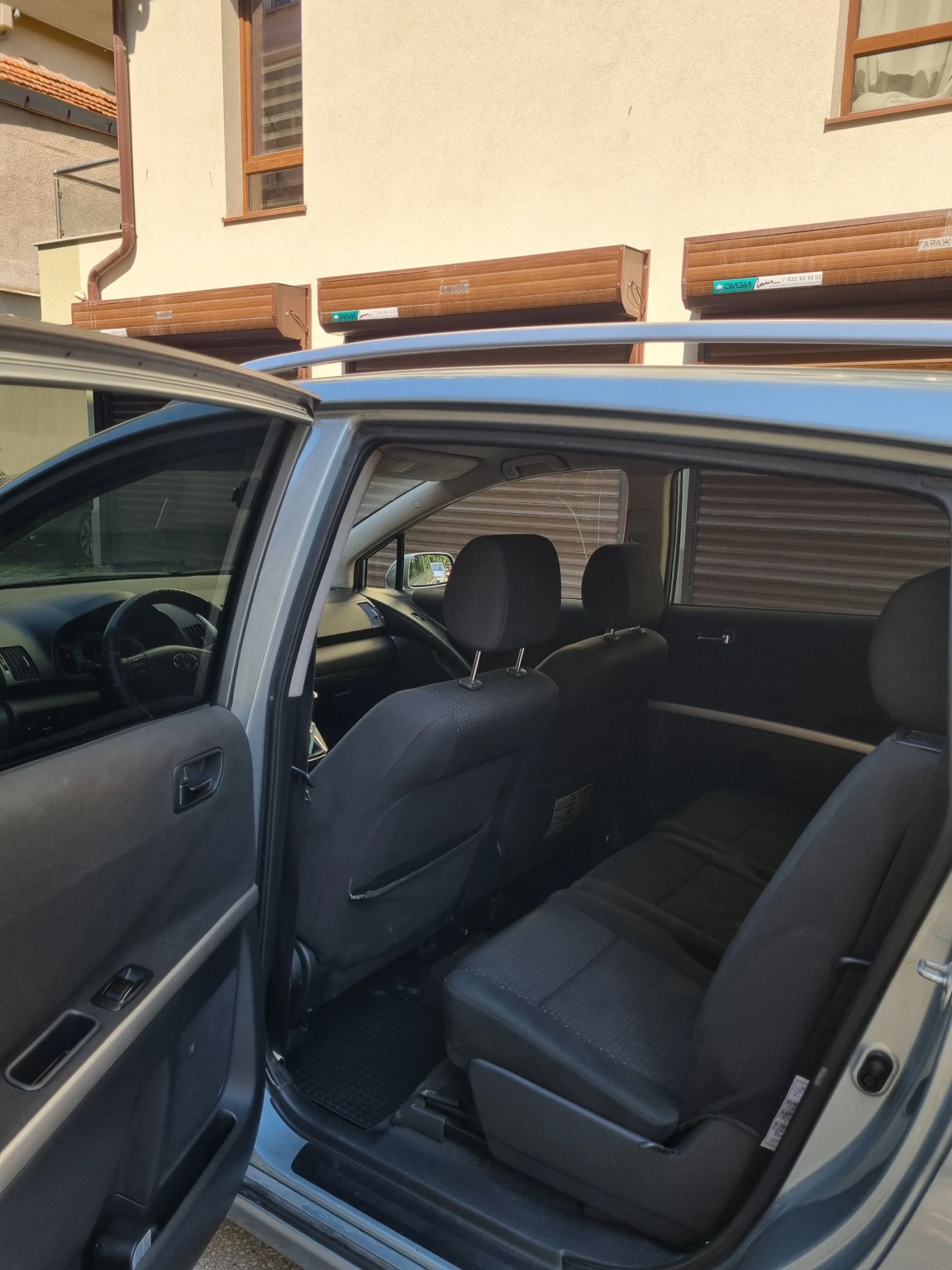 Toyota Corolla verso, снимка 12 - Автомобили и джипове - 53635314