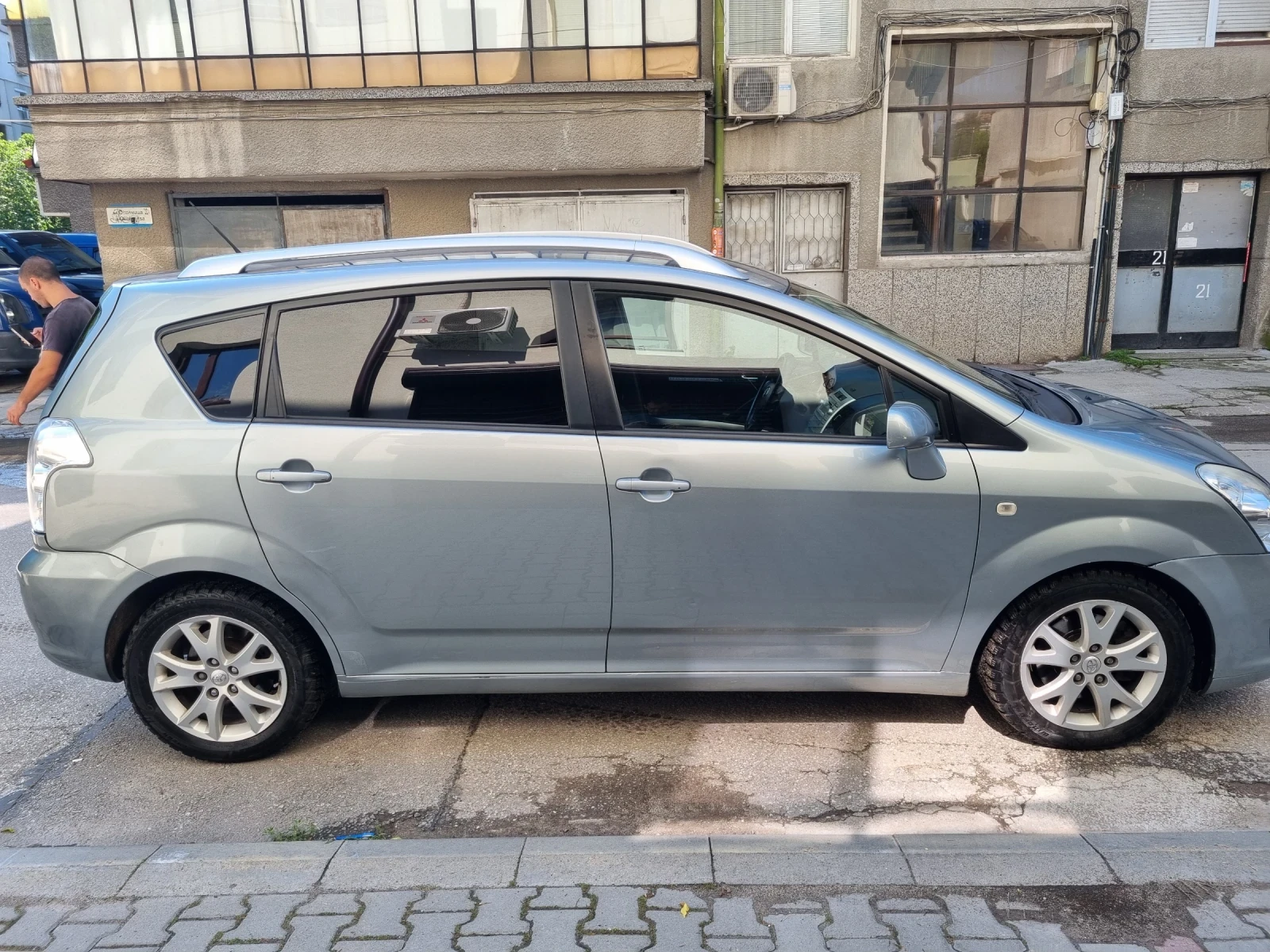 Toyota Corolla verso, снимка 7 - Автомобили и джипове - 53635314