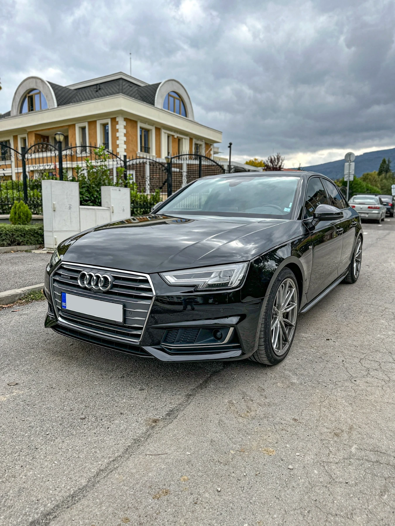 Audi A4 S-line Quattro - изображение 3