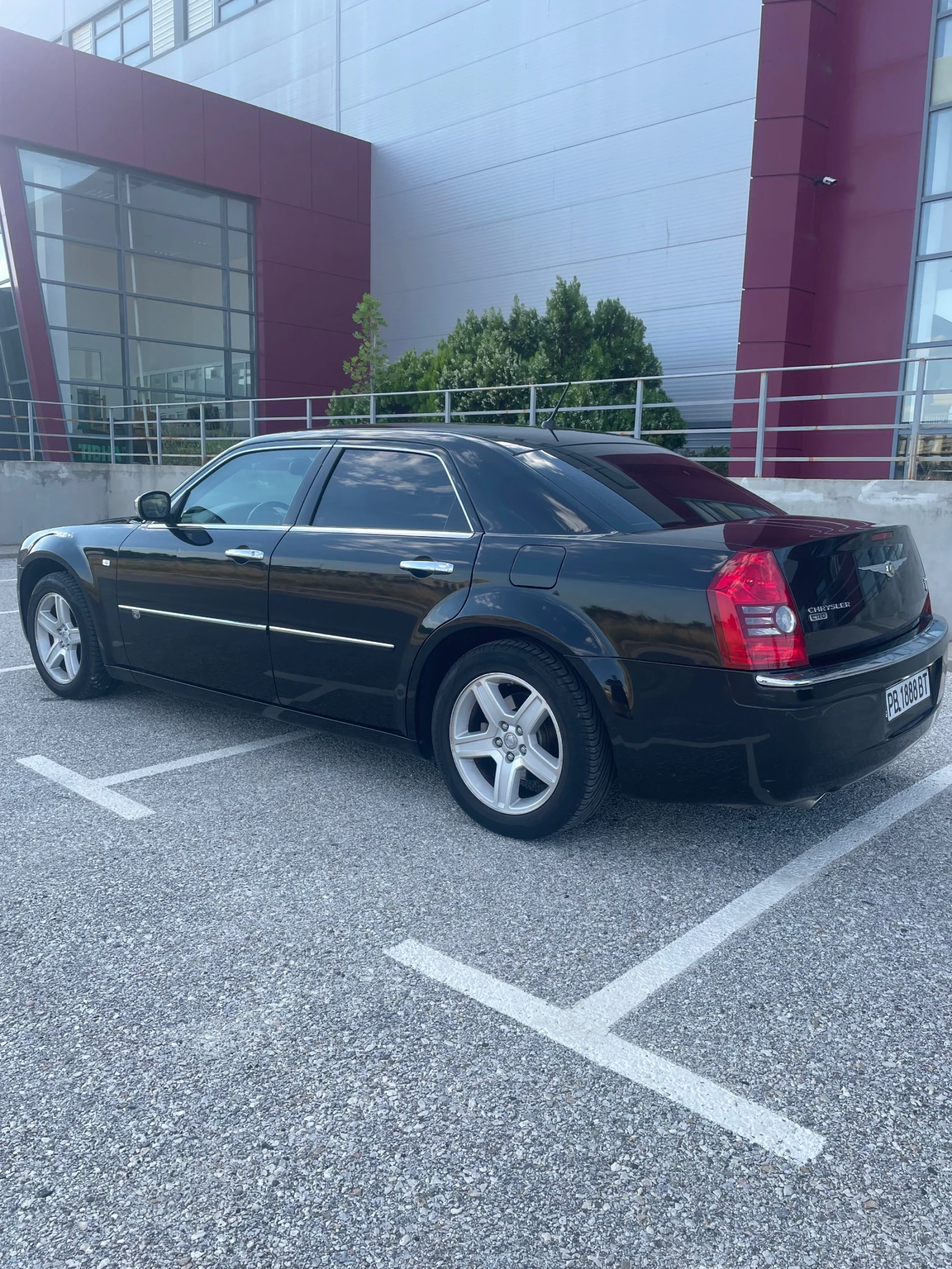 Chrysler 300c 3.0CRD - изображение 5
