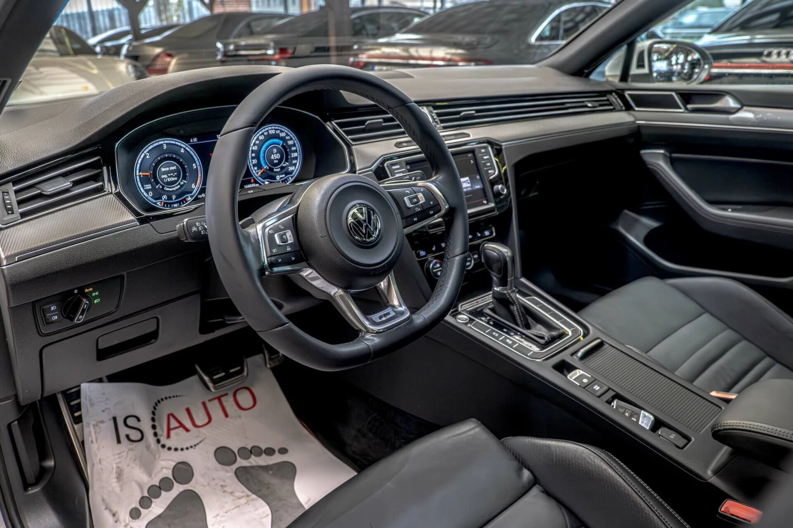 VW Passat 4Motion/R-Line/DSG/PDC/F1/FULL LED/Подгрев - изображение 6