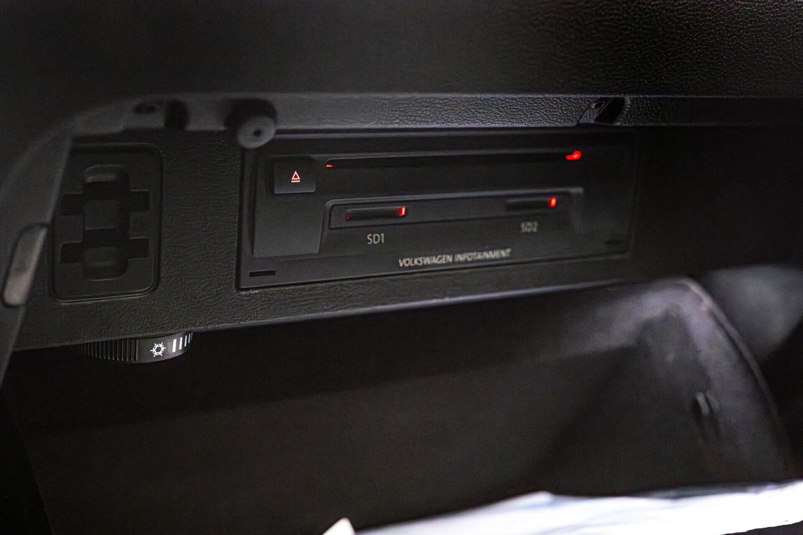 VW Passat 4Motion/R-Line/DSG/PDC/F1/FULL LED/������� | Mobile.bg � ����������� 16