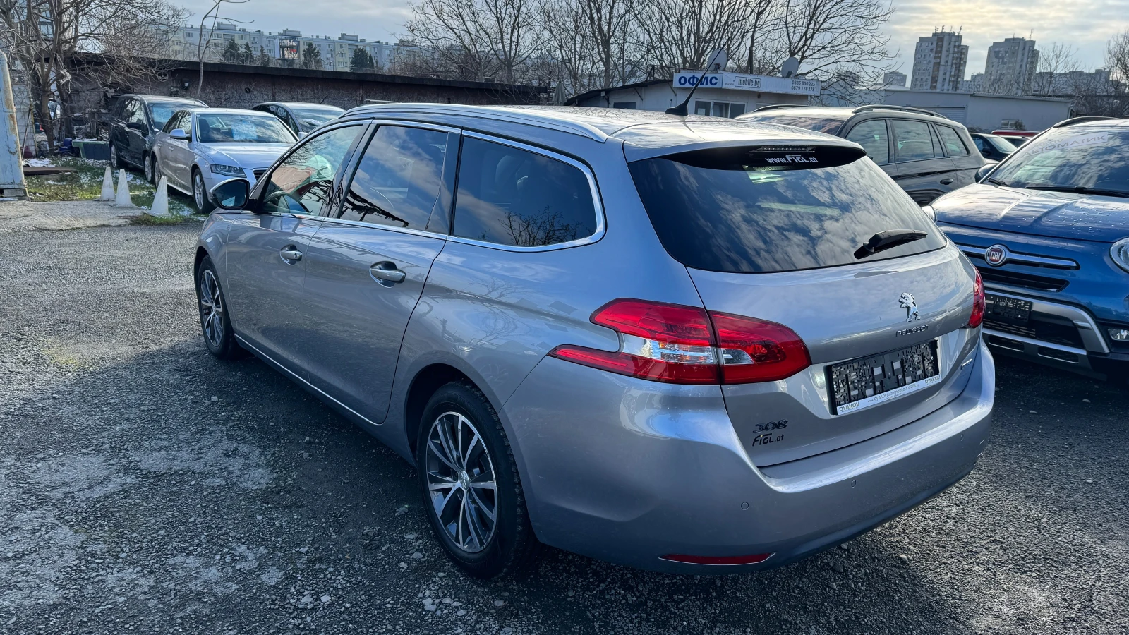 Peugeot 308 SW 1.6Hdi Navi, Tel, LED, PDC, Камера ...  - изображение 7