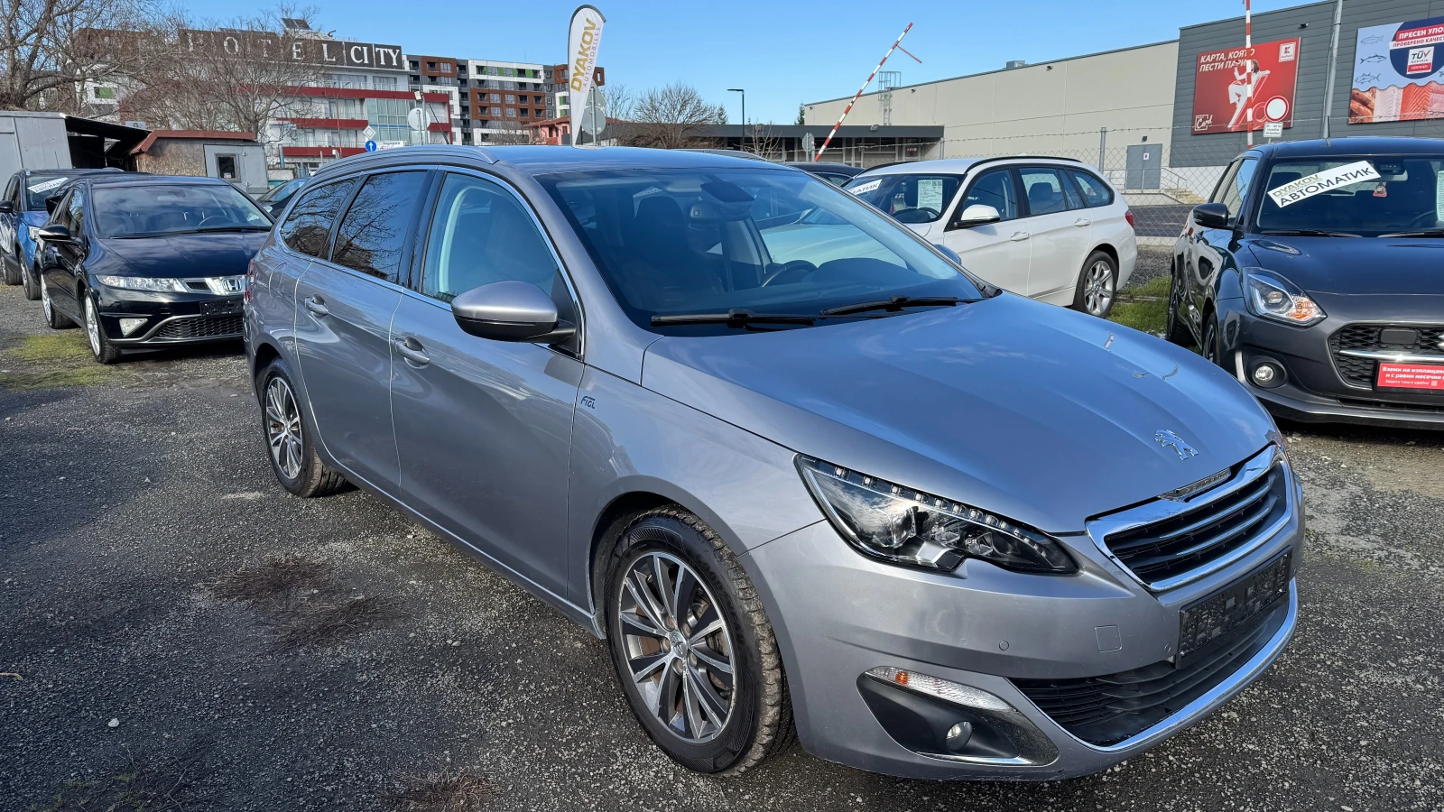 Peugeot 308 SW 1.6Hdi Navi, Tel, LED, PDC, Камера ...  - изображение 3