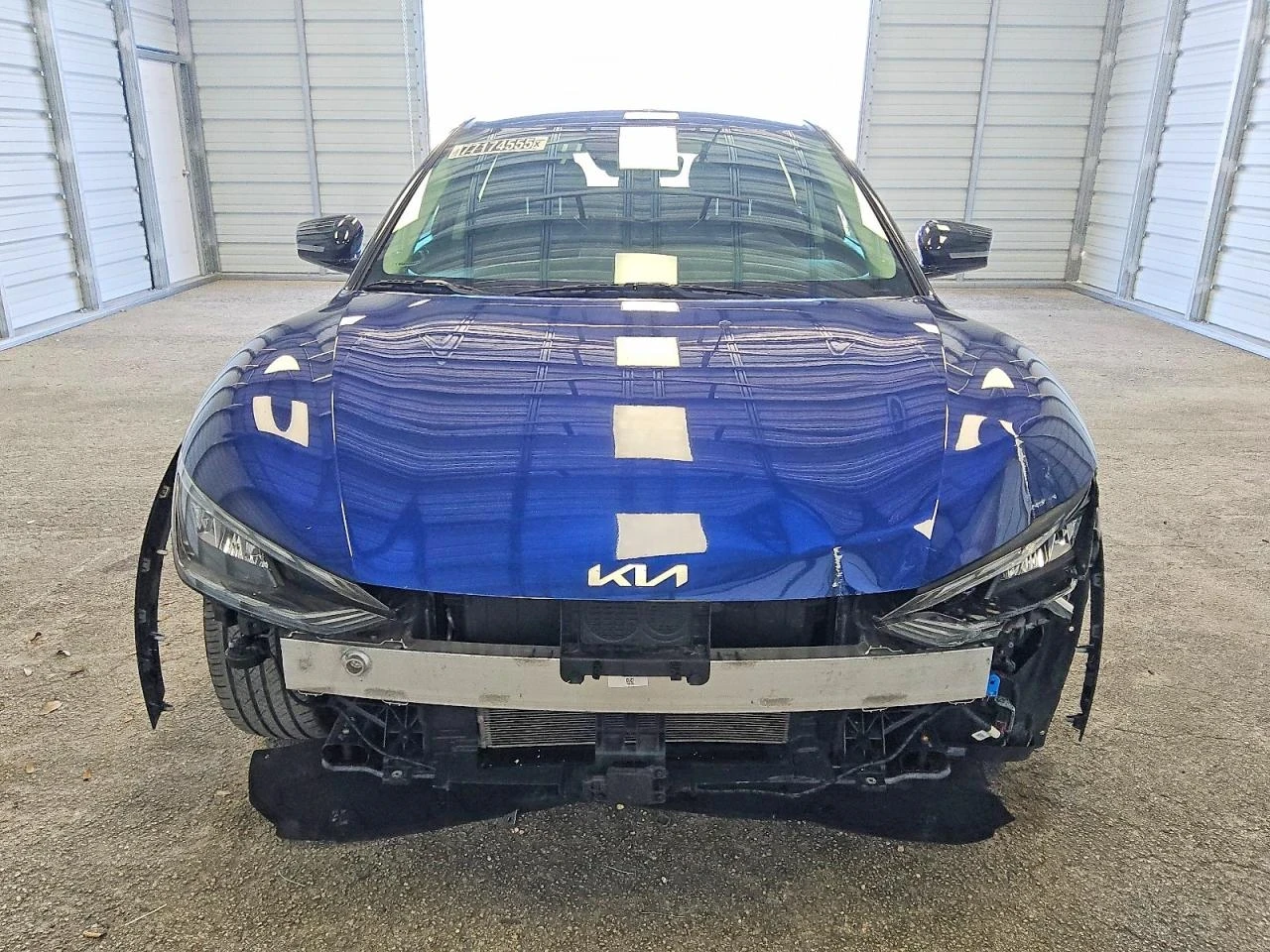 Kia EV6 WIND - изображение 2