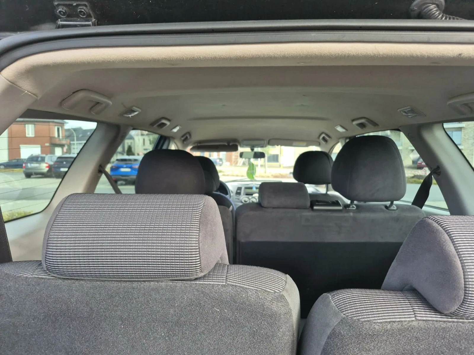 Mitsubishi Grandis  - изображение 6