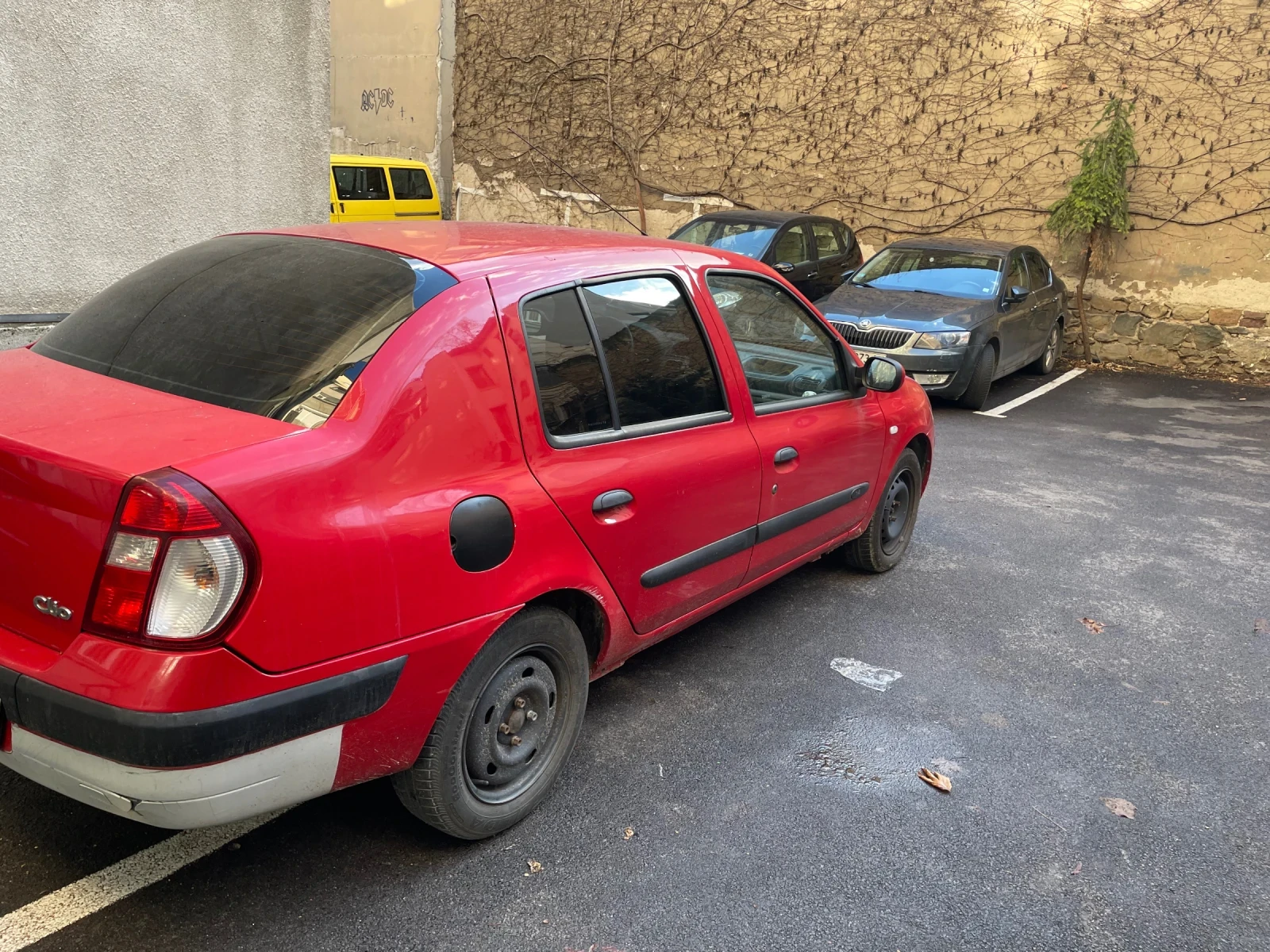 Renault Clio, снимка 5 - Автомобили и джипове - 53829238