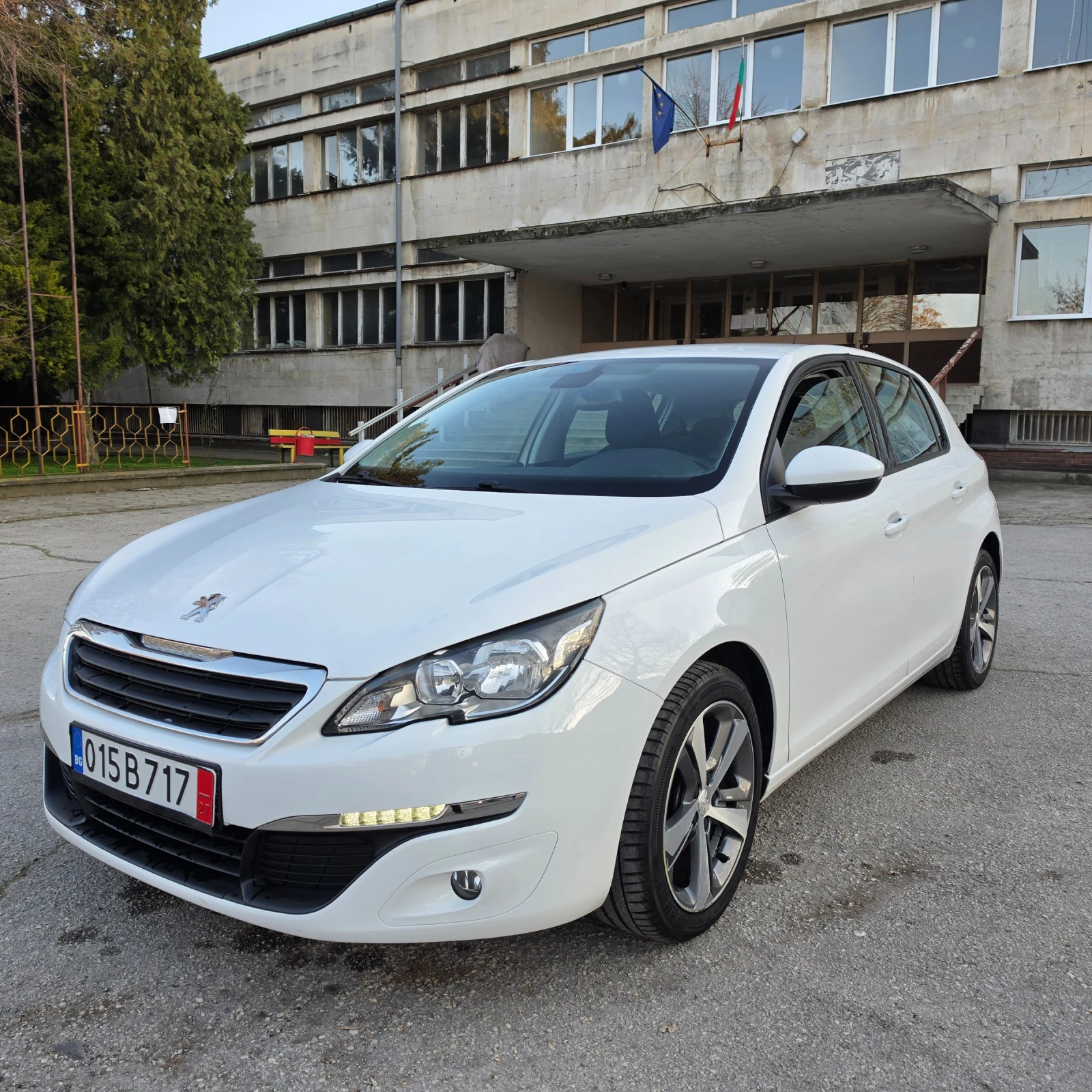 Peugeot 308 1.6HDI , снимка 2 - Автомобили и джипове - 53840788