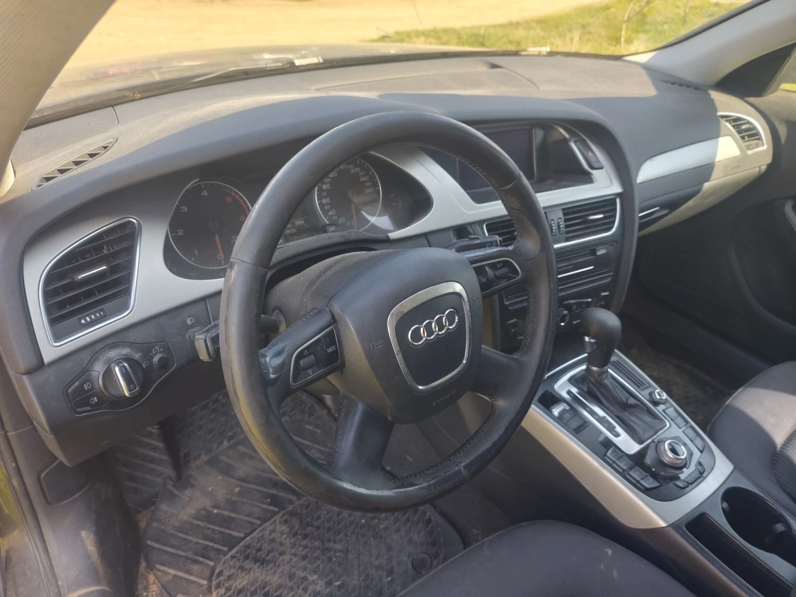 Audi A4 2.0 d, снимка 8 - Автомобили и джипове - 53868641