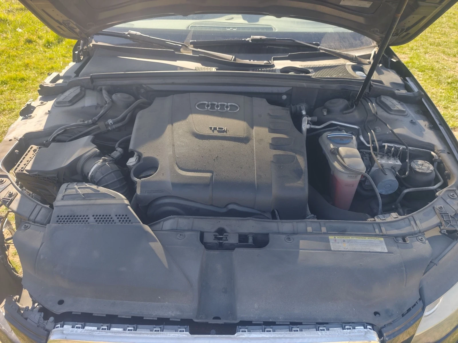 Audi A4 2.0 d, снимка 12 - Автомобили и джипове - 53868641