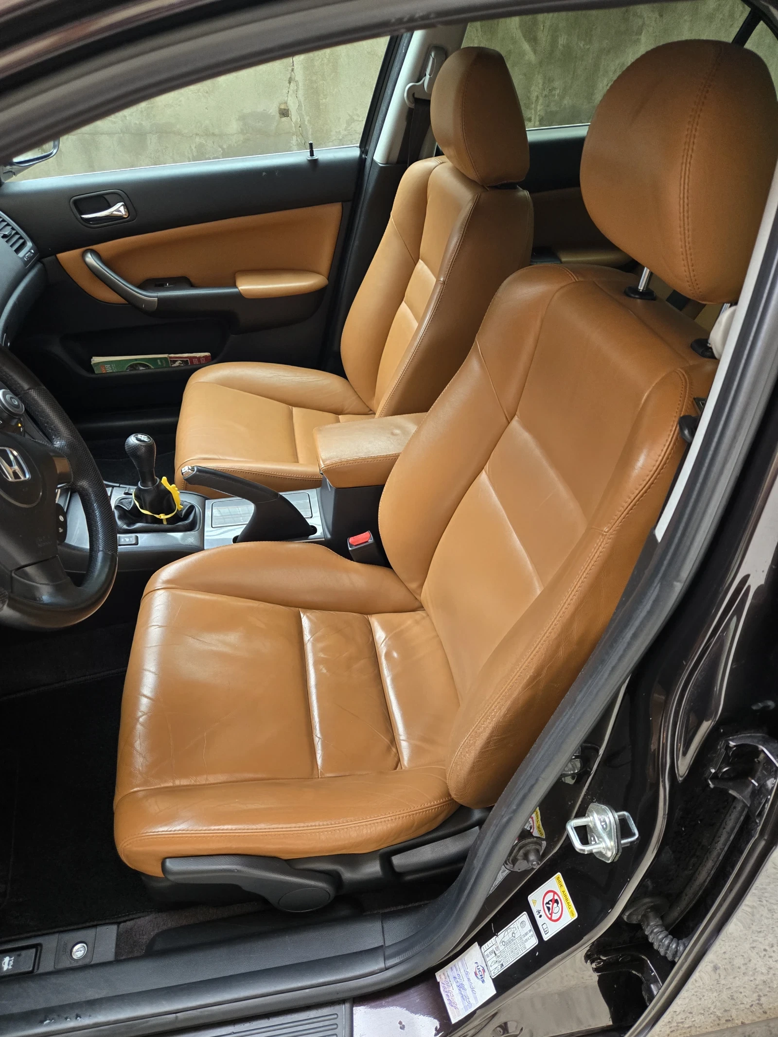 Honda Accord Седан, снимка 9 - Автомобили и джипове - 54031425