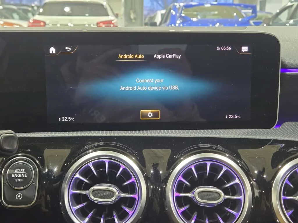 Mercedes-Benz A 250 * A250 SPORT PKG 4MATIC HATCH 19 Black Alloys NO A | Mobile.bg � ����������� 9