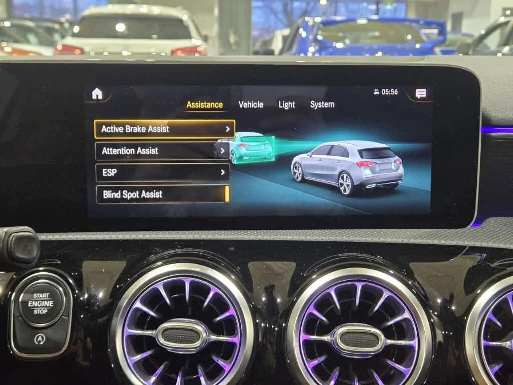 Mercedes-Benz A 250 * A250 SPORT PKG 4MATIC HATCH 19 Black Alloys NO A | Mobile.bg � ����������� 11