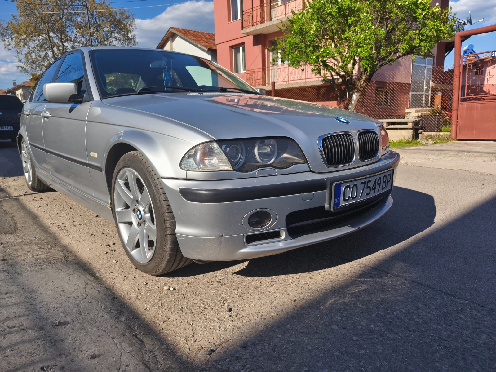 BMW 320, снимка 5 - Автомобили и джипове - 54322690