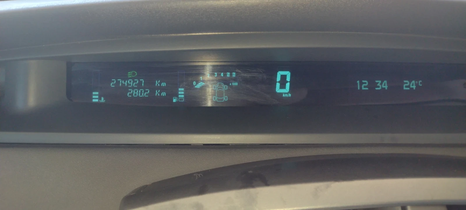 Renault Grand scenic, снимка 11 - Автомобили и джипове - 54450294