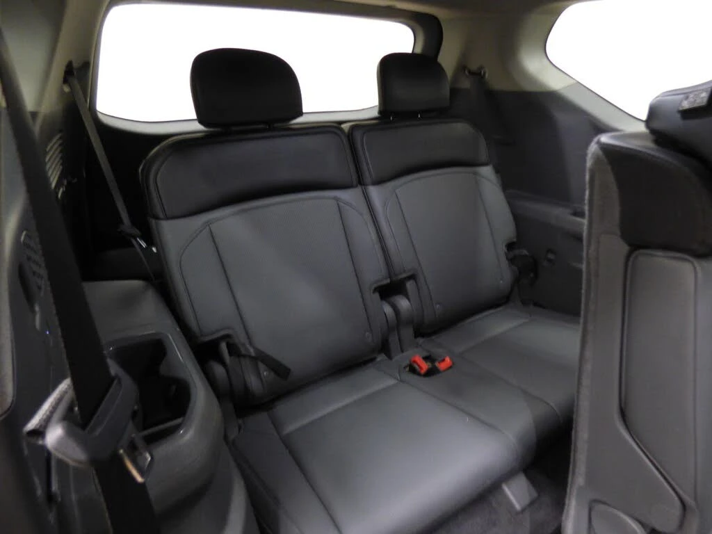 Kia EV9 7местен * Land* AWD* Meridian* V2L* 360* Диг.оглед, снимка 17 - Автомобили и джипове - 54479125