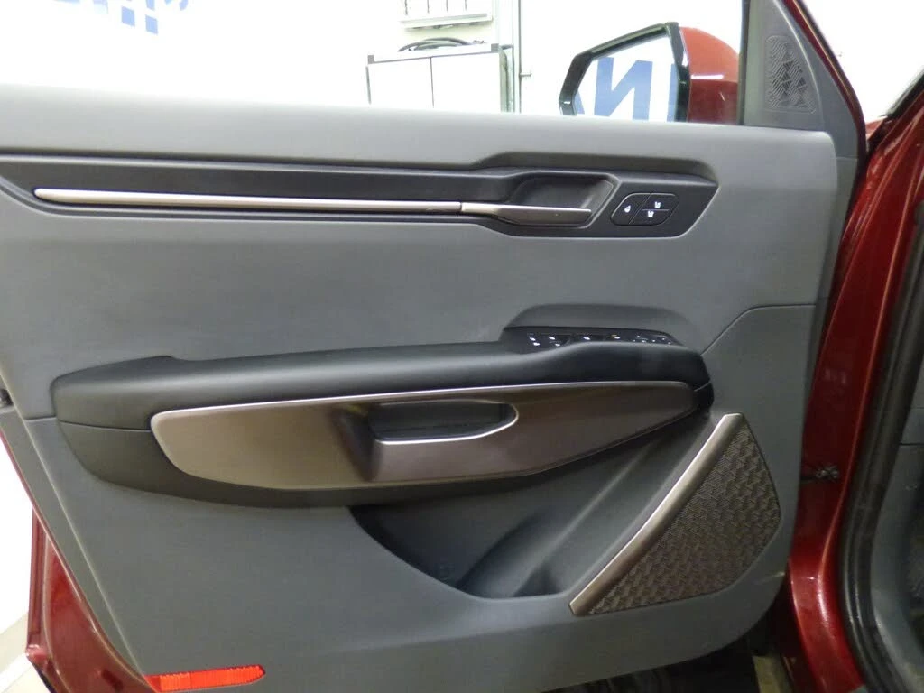 Kia EV9 7местен * Land* AWD* Meridian* V2L* 360* Диг.оглед, снимка 11 - Автомобили и джипове - 54479125