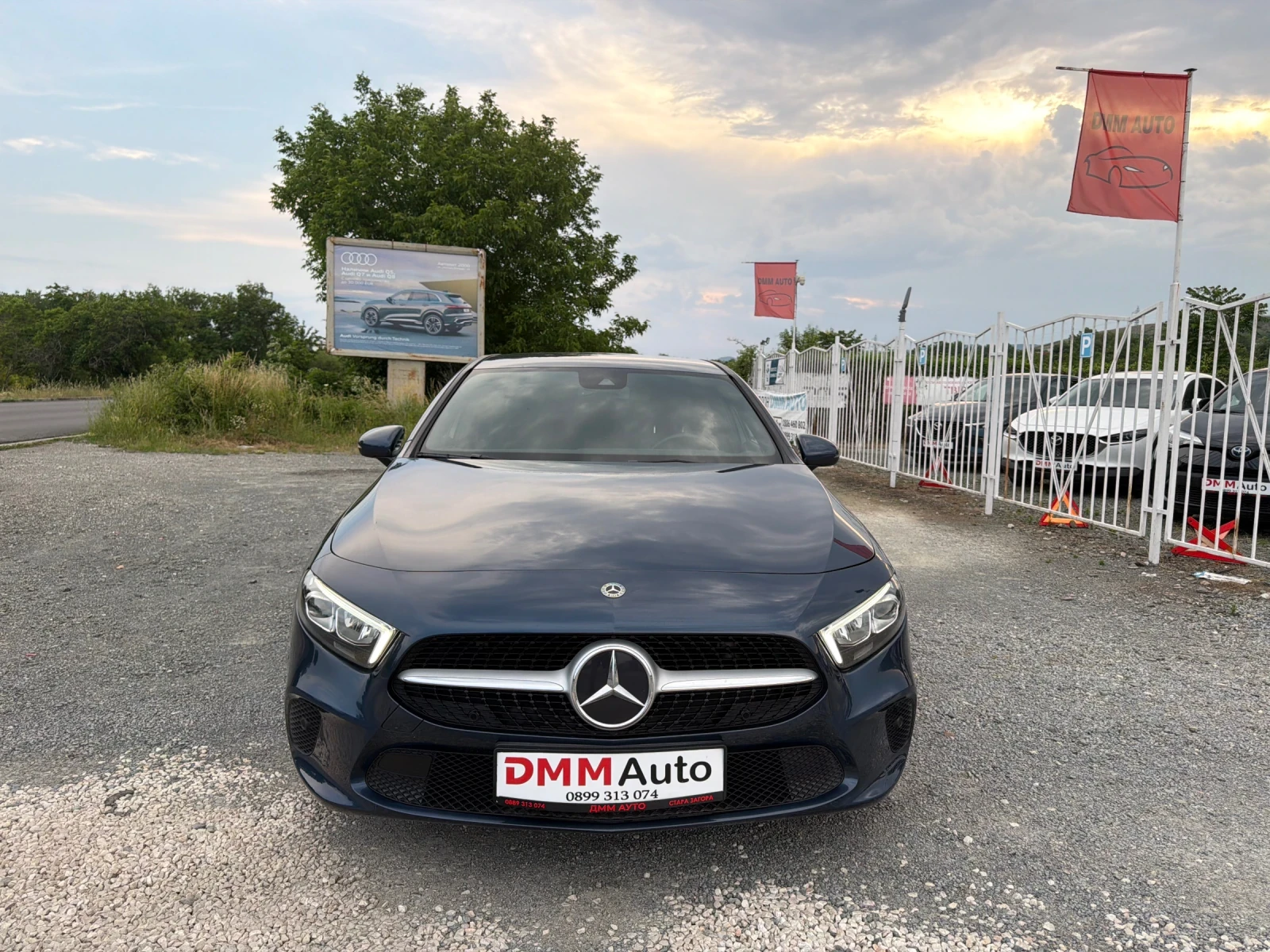 Mercedes-Benz A 180 LUXURY / АВТОМАТИК / БЕНЗИН / ЕВРО6 / ДИСТРОНИК , снимка 2 - Автомобили и джипове - 54804191