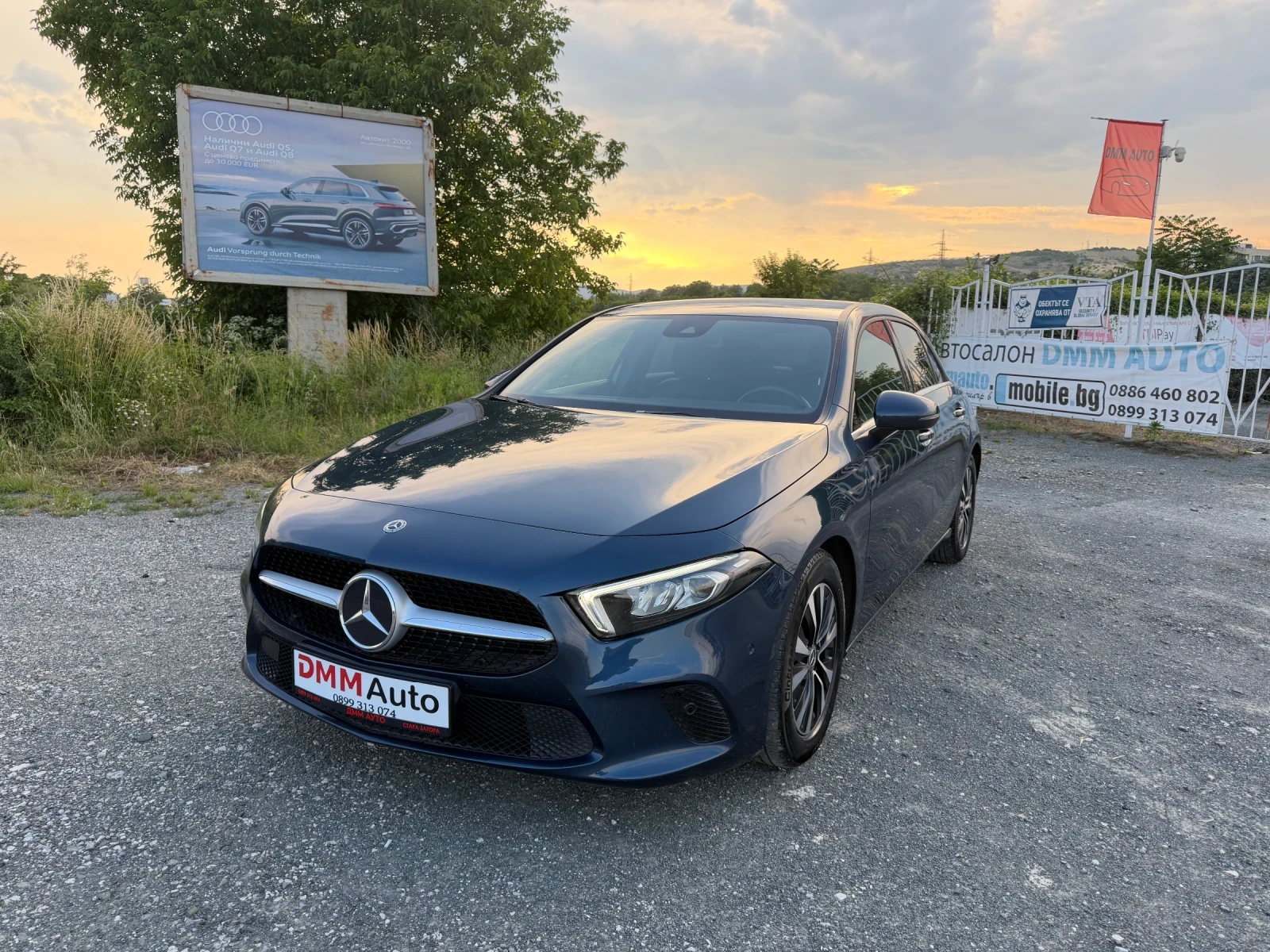 Mercedes-Benz A 180 LUXURY / АВТОМАТИК / БЕНЗИН / ЕВРО6 / ДИСТРОНИК 
