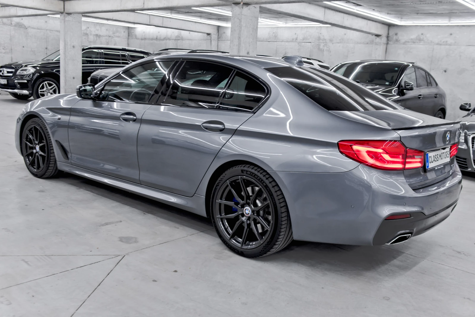 BMW 530 XD* 2019* M-Sport* HeadUp* , снимка 5 - Автомобили и джипове - 55057001