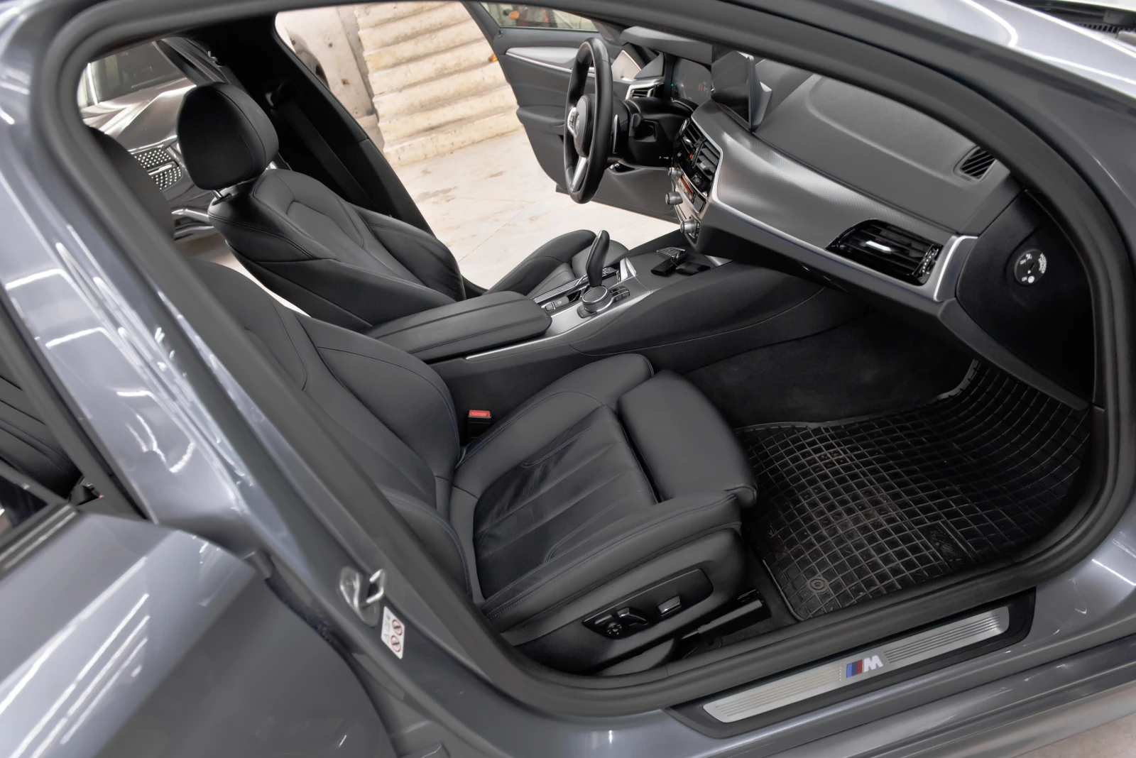 BMW 530 XD* 2019* M-Sport* HeadUp* , снимка 11 - Автомобили и джипове - 55057001