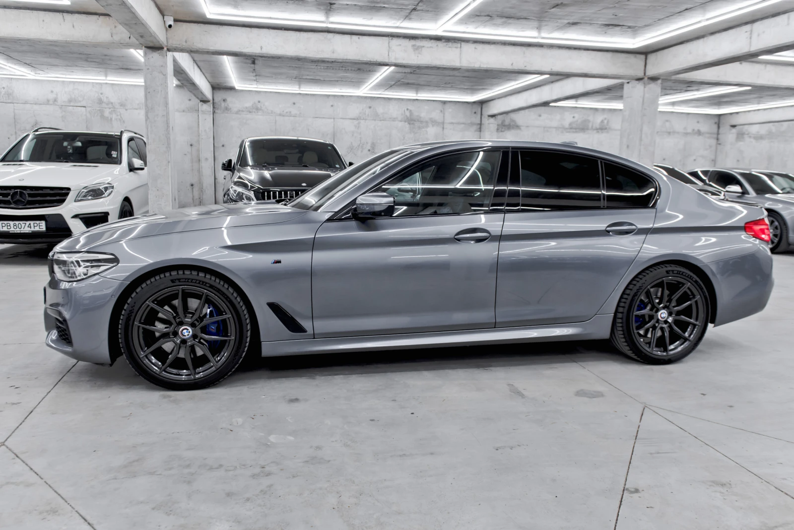 BMW 530 XD* 2019* M-Sport* HeadUp* , снимка 8 - Автомобили и джипове - 55057001