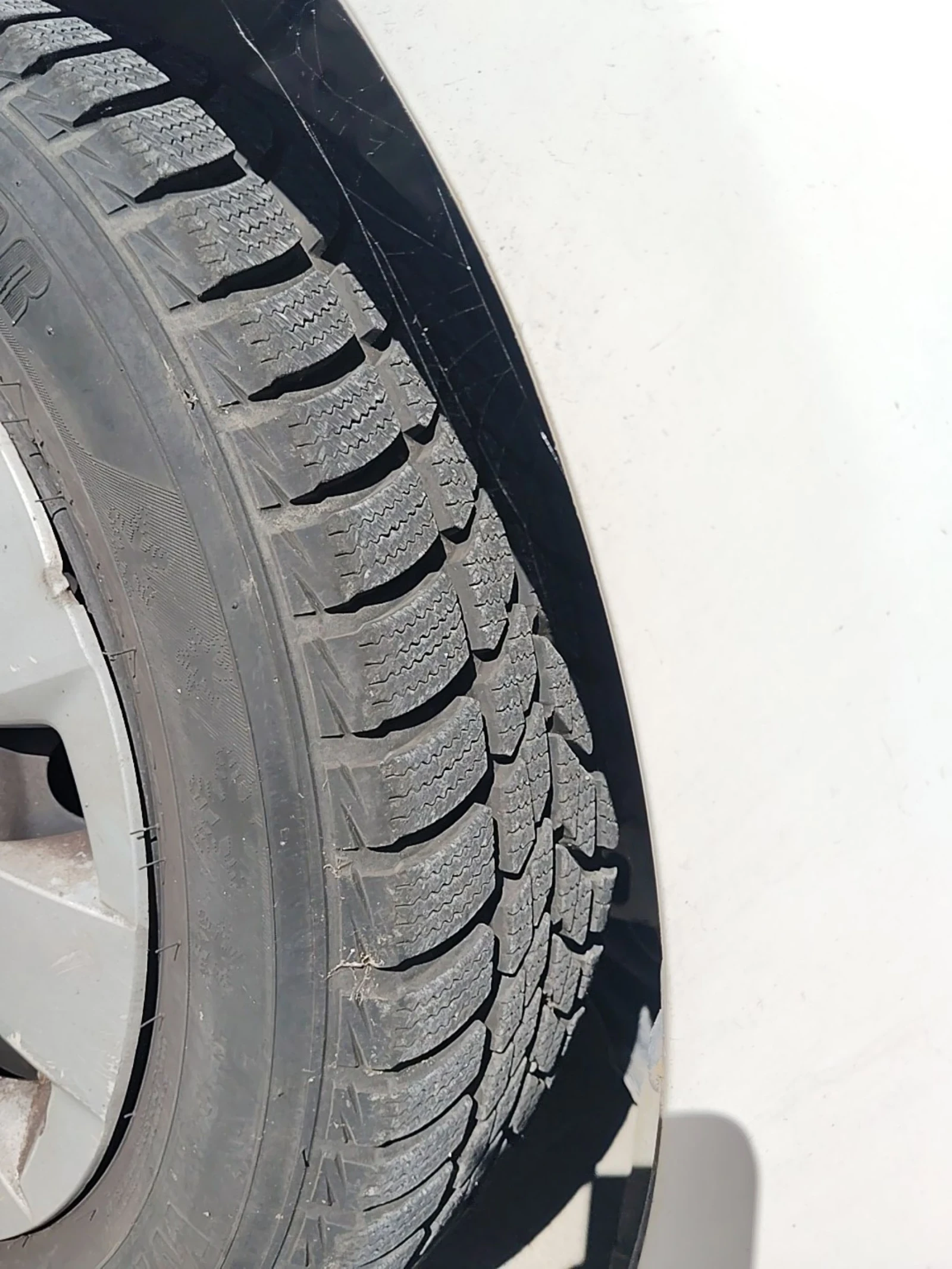 Toyota Yaris, снимка 12 - Автомобили и джипове - 55387170