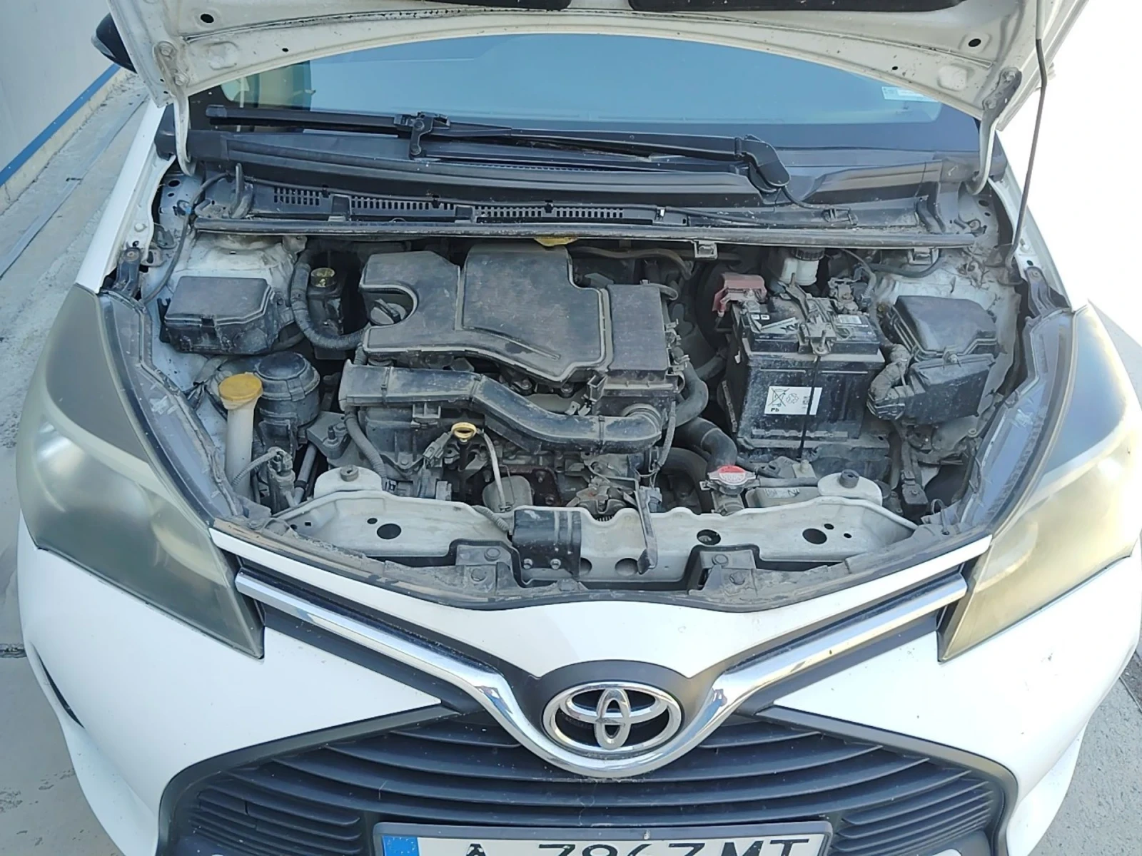 Toyota Yaris, снимка 8 - Автомобили и джипове - 55387170
