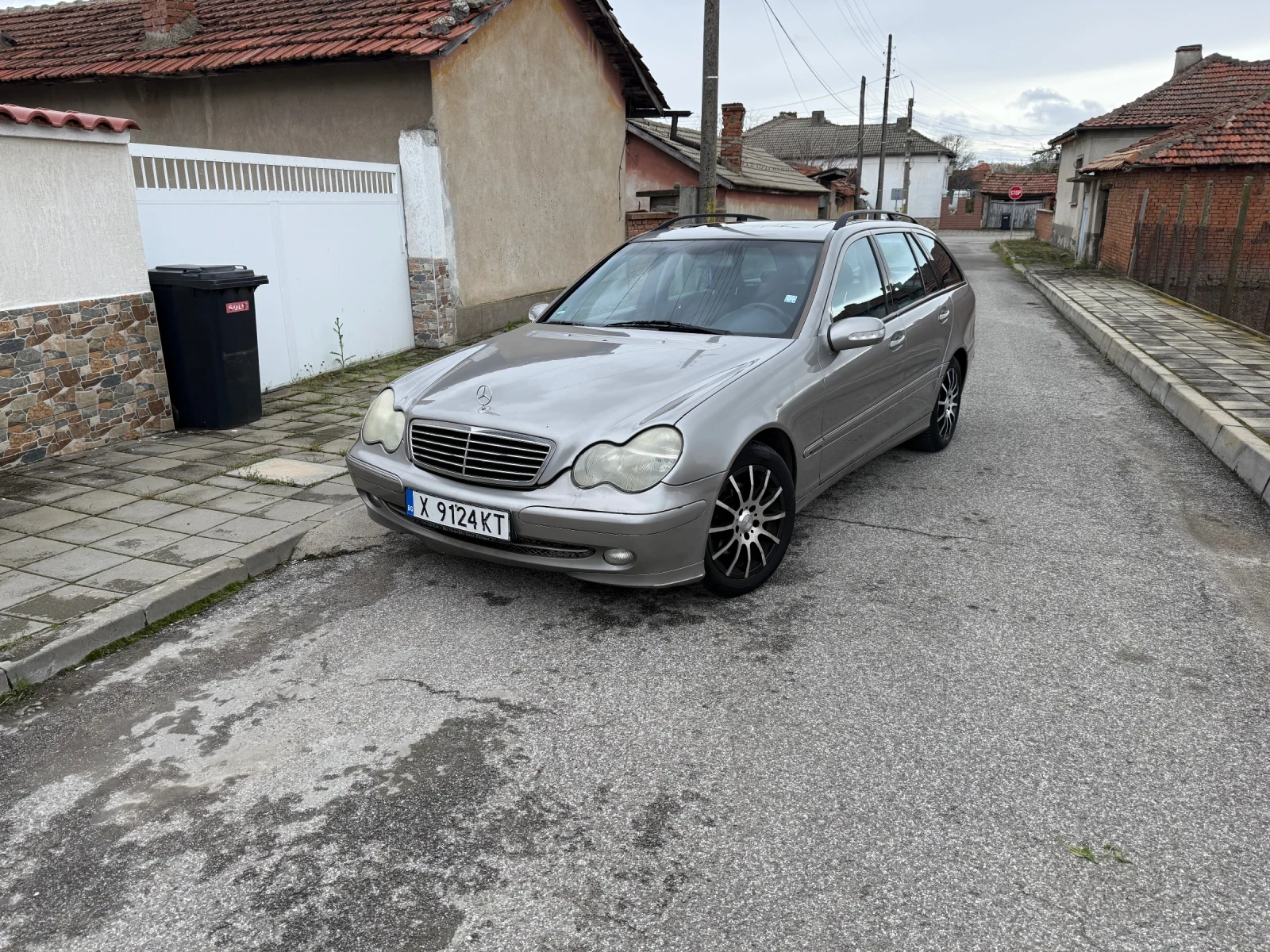 Mercedes-Benz C 220