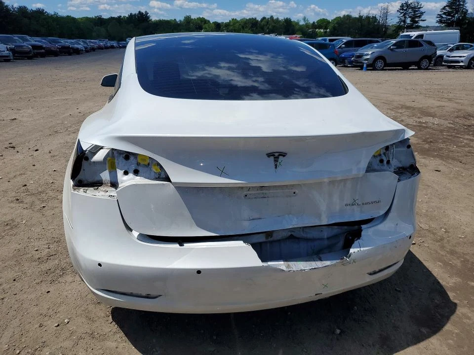 Tesla Model 3, снимка 6 - Автомобили и джипове - 55614244