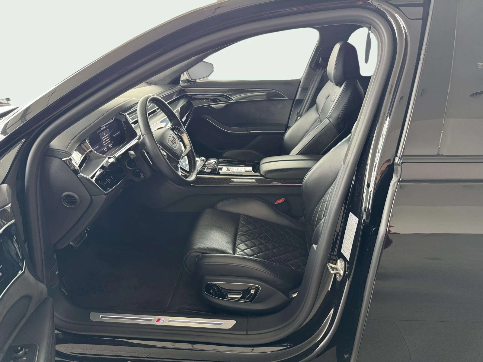 Audi S8, снимка 6 - Автомобили и джипове - 55637491