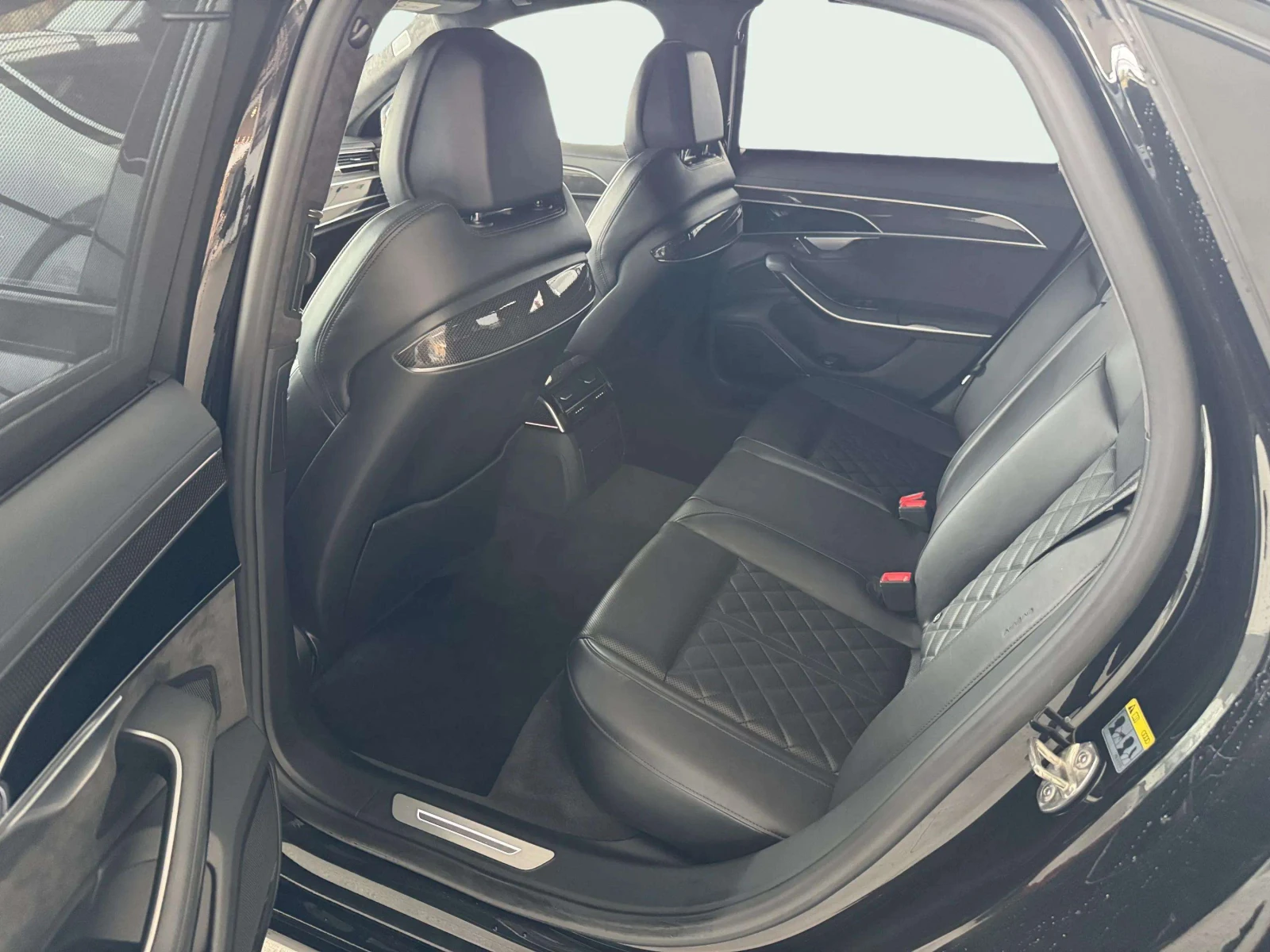 Audi S8, снимка 8 - Автомобили и джипове - 55637491