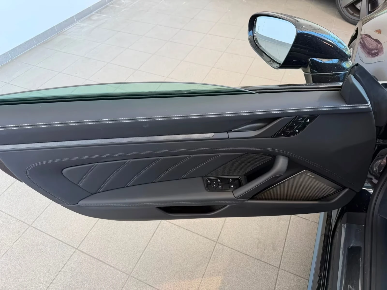 Porsche 911 992.2 TURBO S COUPE BURMESTER PANO CHRONO KERAMIK , снимка 8 - Автомобили и джипове - 55645380