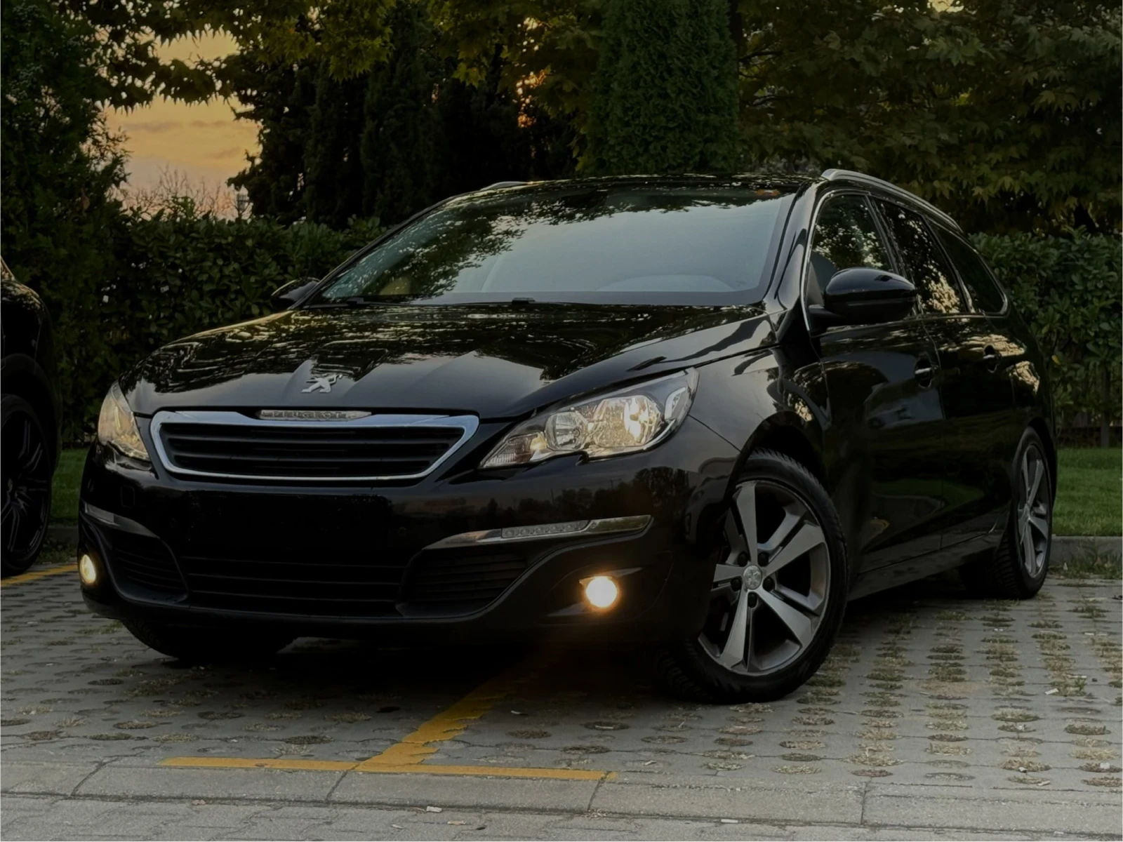 Peugeot 308 SW 1.2 Пано/Кожа