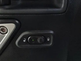 Jeep Wrangler 3.8 70Th Anniversary, снимка 15