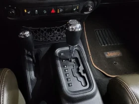 Jeep Wrangler 3.8 70Th Anniversary, снимка 9
