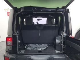 Jeep Wrangler 3.8 70Th Anniversary, снимка 16