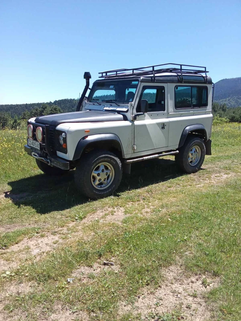 Land Rover Defender, снимка 2 - Автомобили и джипове - 49501146