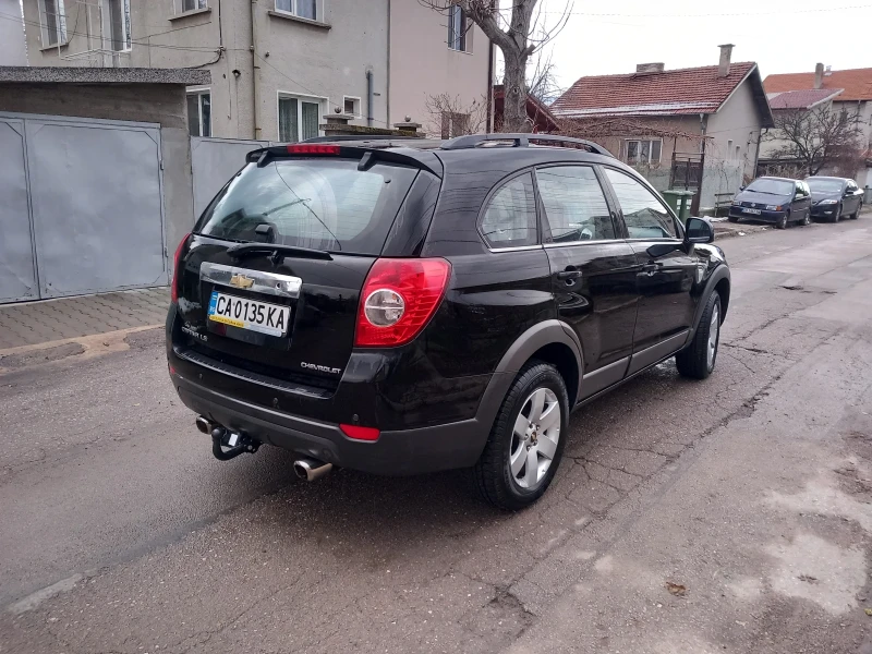 Chevrolet Captiva, снимка 4 - Автомобили и джипове - 48539487