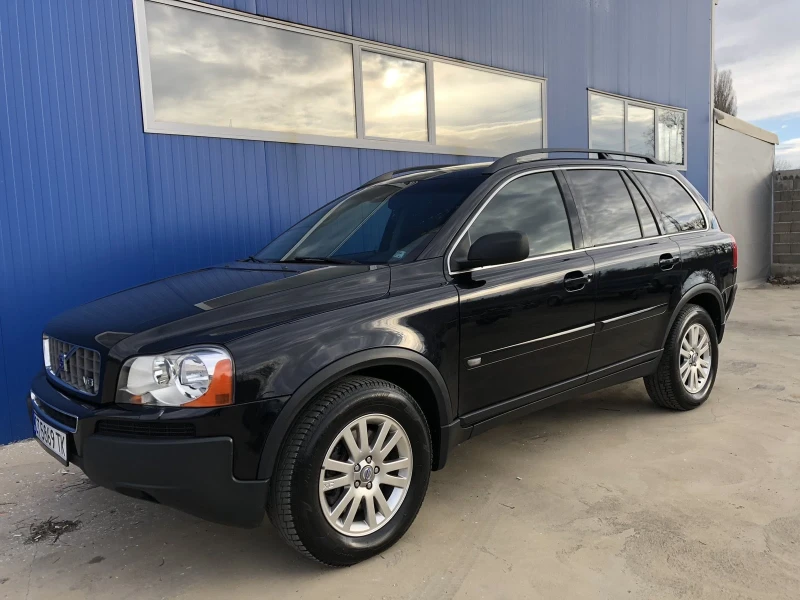 Volvo Xc90 Volvo Xc90/ 4.4 V8 / LPG / 7 местен, снимка 1 - Автомобили и джипове - 48865653