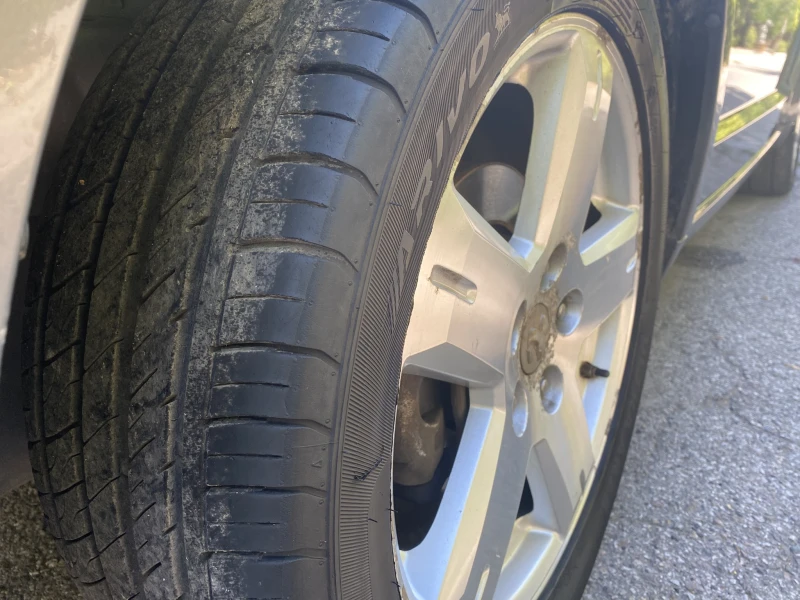 Dodge Journey 2.0 CRD, снимка 16 - Автомобили и джипове - 52277781