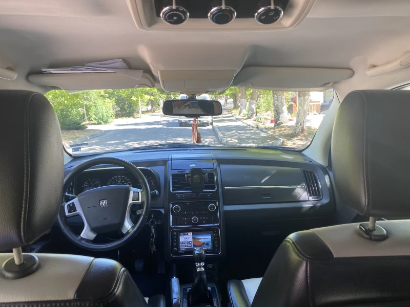 Dodge Journey 2.0 CRD, снимка 12 - Автомобили и джипове - 52277781