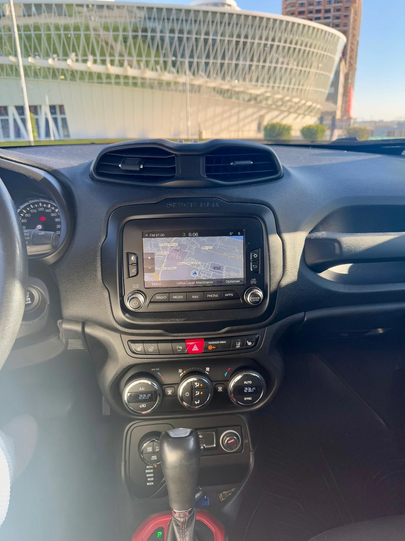 Jeep Renegade Trailhawk - изображение 7