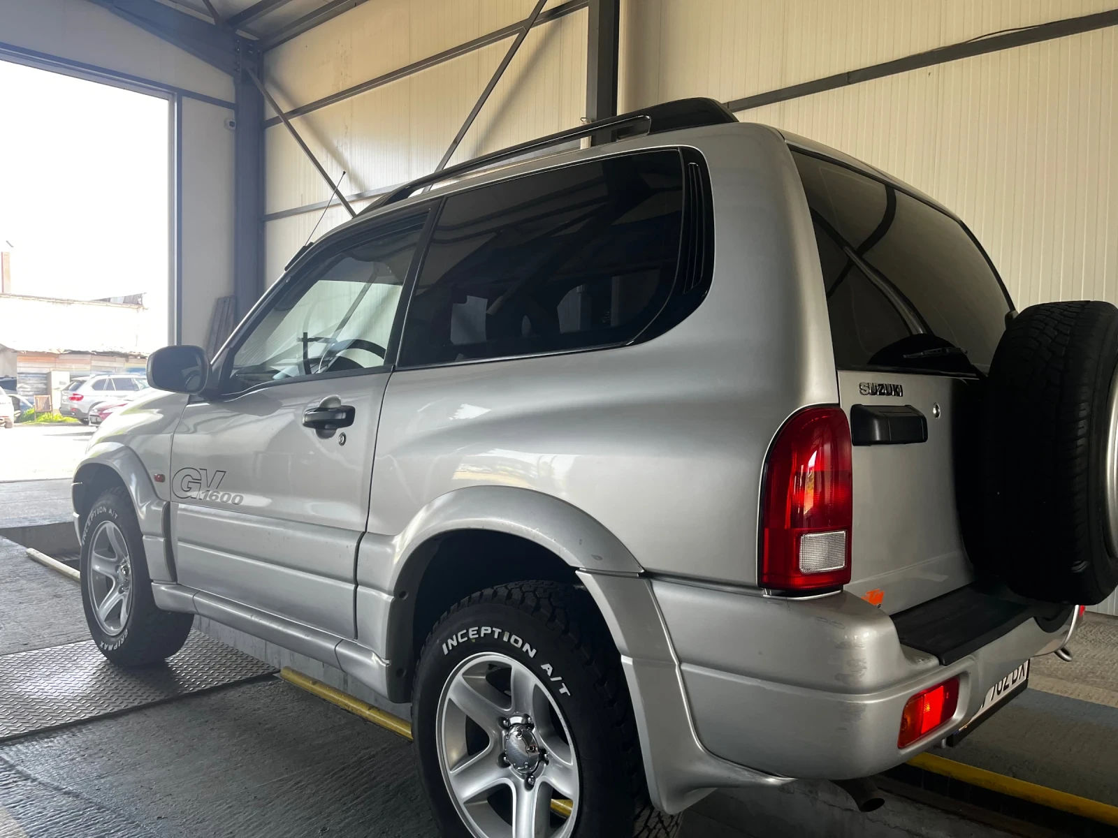 Suzuki Grand vitara 1.6 - изображение 3