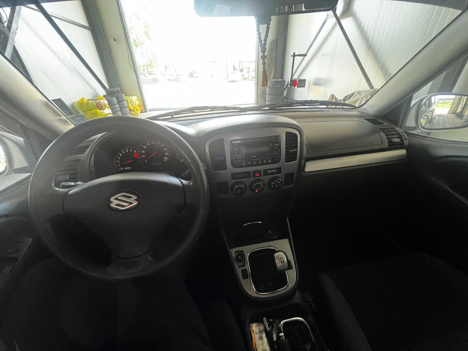 Suzuki Grand vitara 1.6 - изображение 7